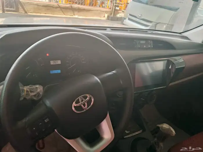 هايلوكس 2024 0