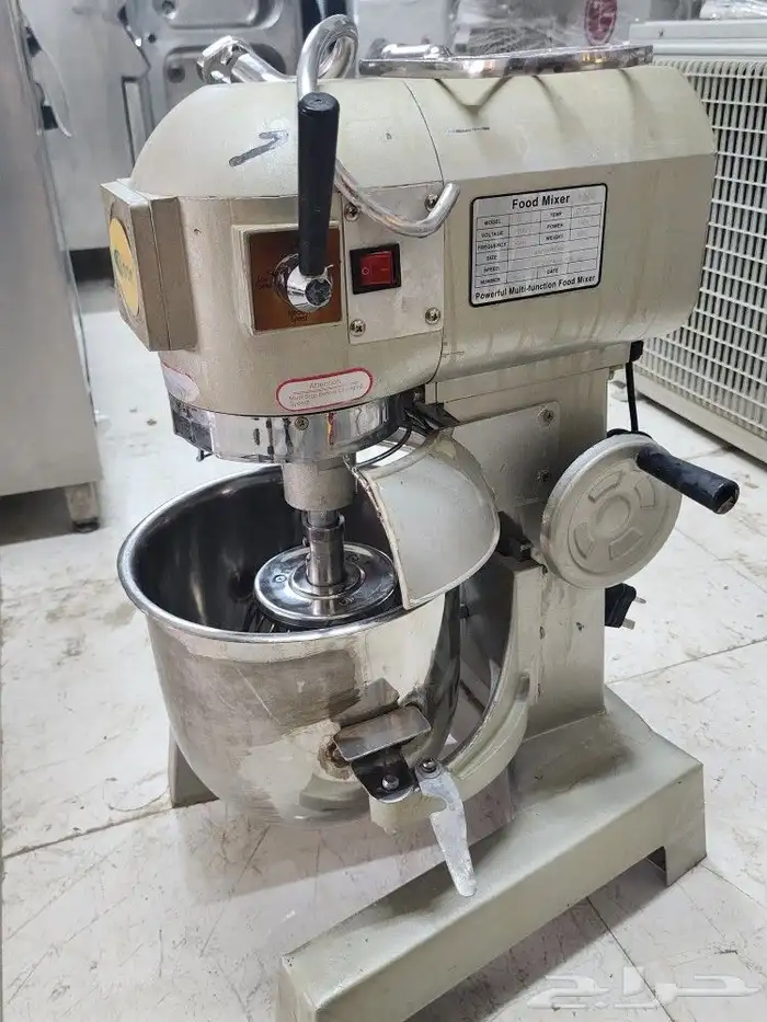 خلاط طعام متعدد الوظائف مستخدم شبه جديد 2