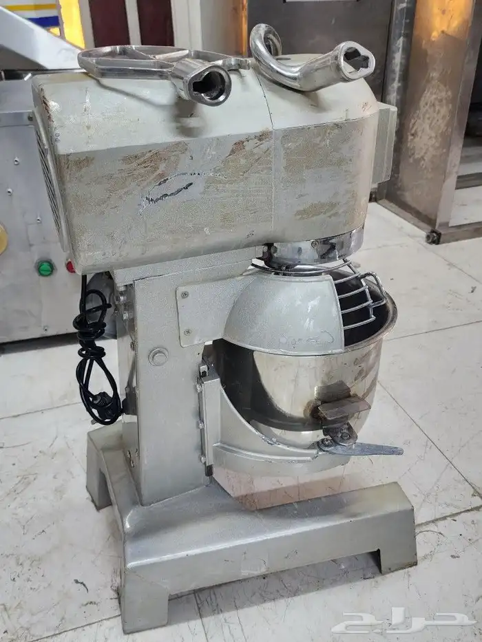 خلاط طعام متعدد الوظائف مستخدم شبه جديد 3