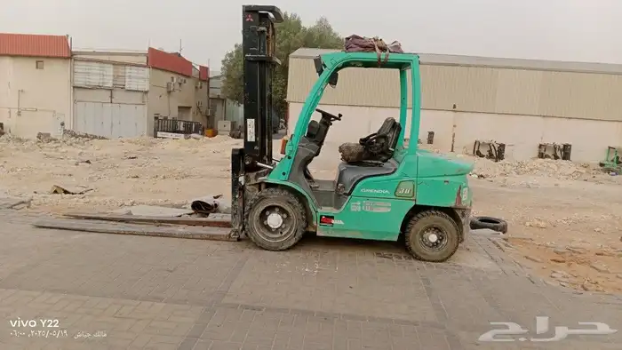 فوركلفت رافعة شوكية لتاجير الشهري واليومي 0