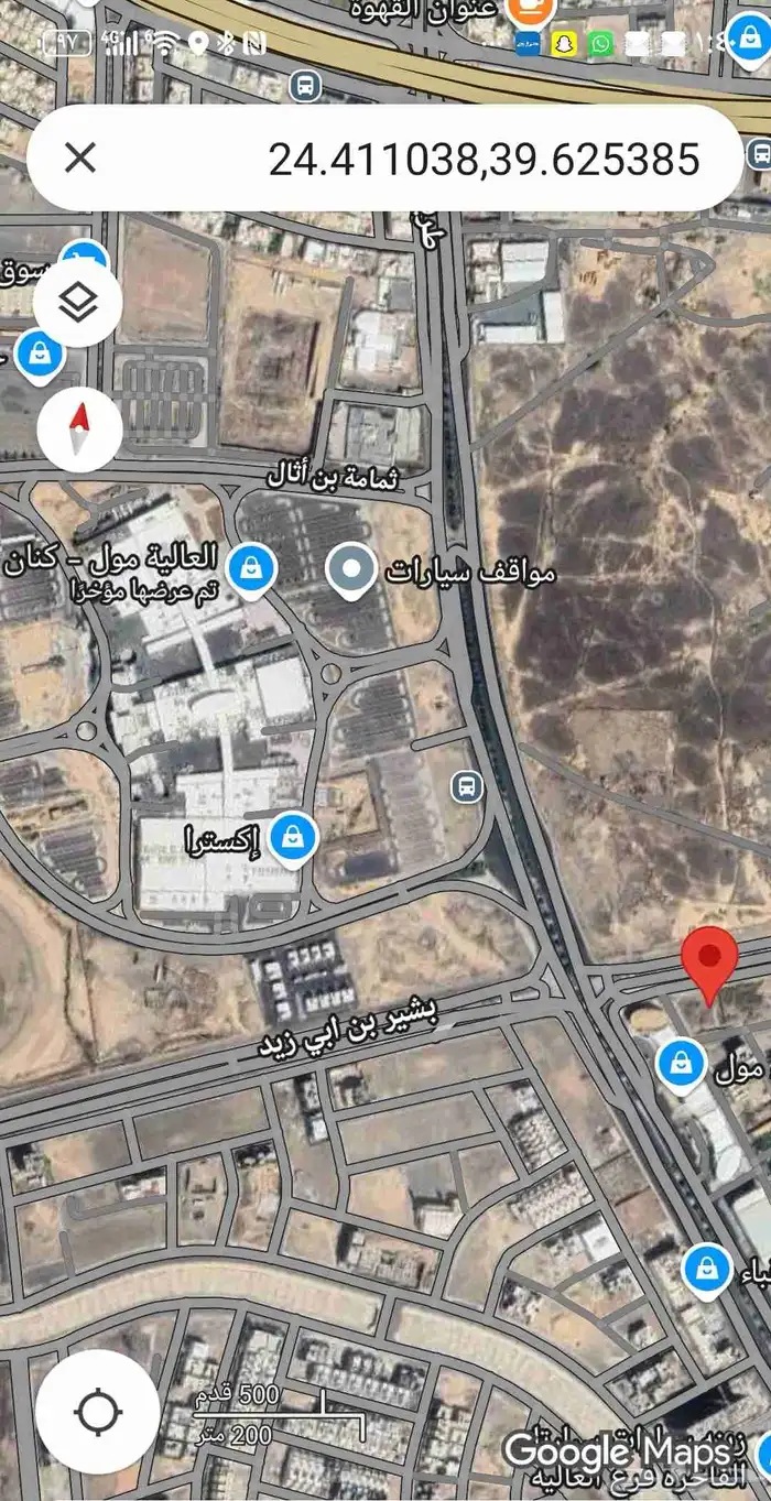 ارض على ثلاث شوارع 1
