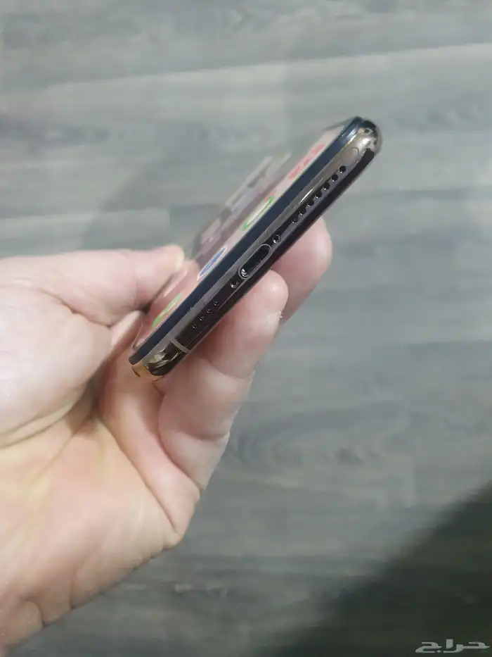 ايفون 11 بروماكس 256 ذهبي 2