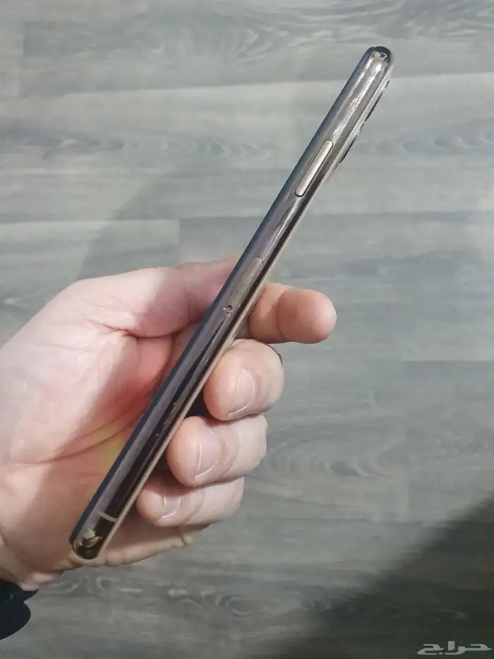ايفون 11 بروماكس 256 ذهبي 3