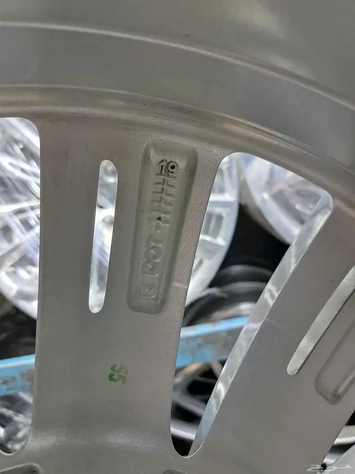 جنوط رنج روفر اوتوبجرافي 2021مقاس 22اصليه وكاله 8