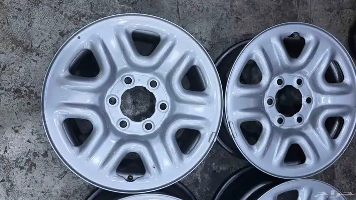 جنوط ديازل جيب لاندكروزر 2024 اصلي وكاله سته مسمار 5