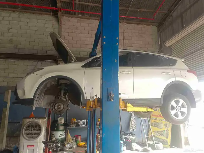 تويوتا  إصلاح علبة التروس لسيارة راف فور موديل 2014 0