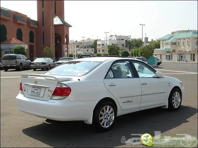 جنوط كامري قراندي 2006 مقاس 15 اصليه بالكرتون 9