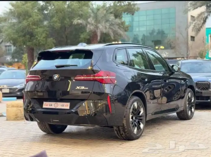 بي امX3 1
