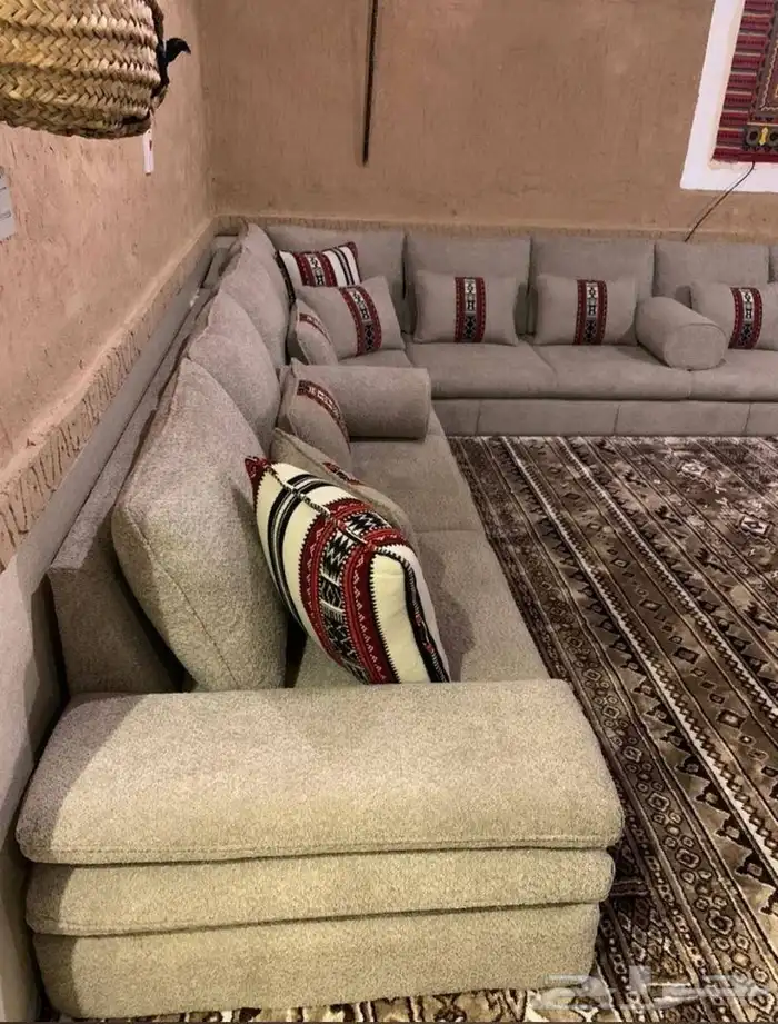 تفصيل اثاث .كنب .جلسات حسب الطلب 0