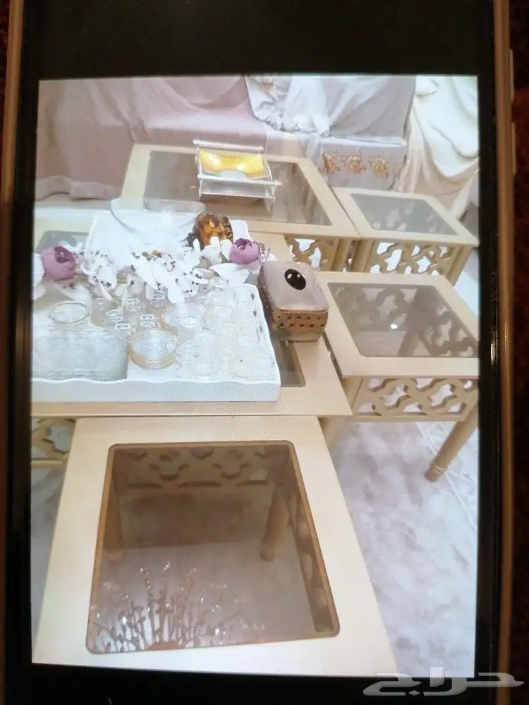 طاولات خدمه 1