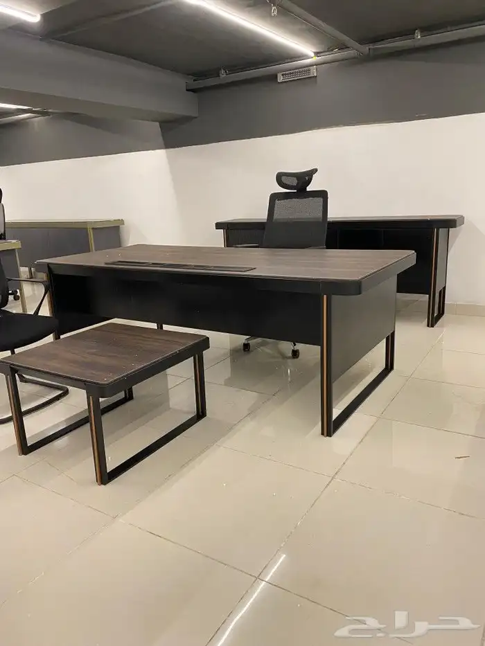 مكاتب مودرن حق مديرة حق كراسي حق مديرة 2