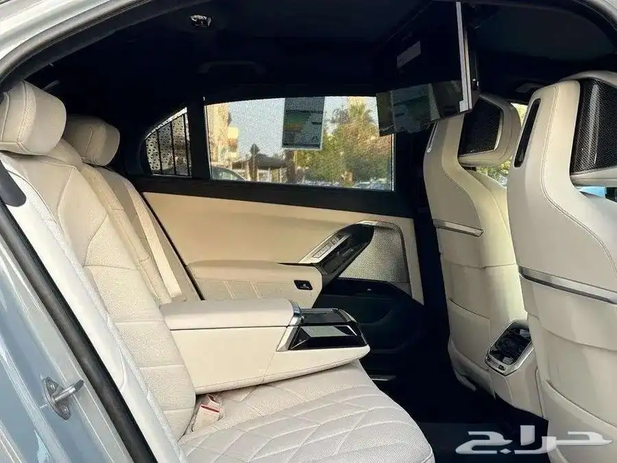 BMW 735 6