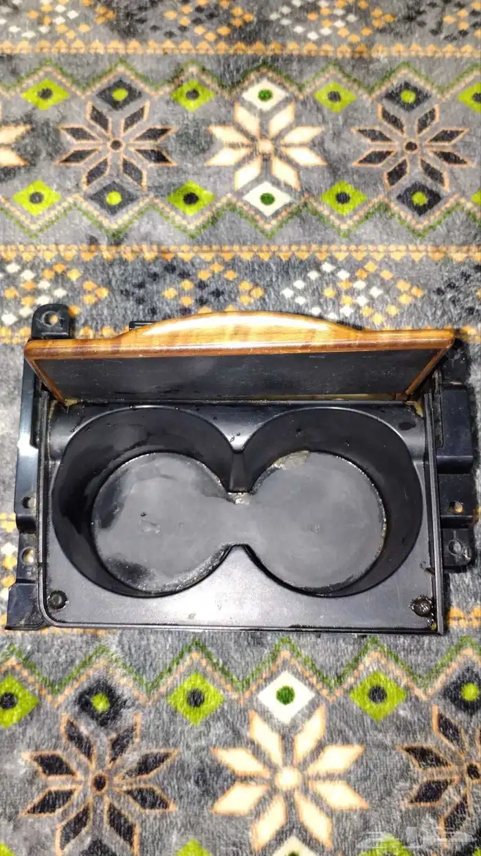 السلام عليكم قطع كامري للبيع من 2007 الى 2011 6