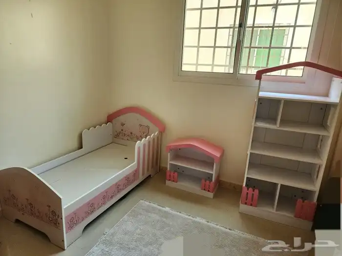 غرفة بنات بيت باربي سرير صغير كومدينو من هوم بوكس 0