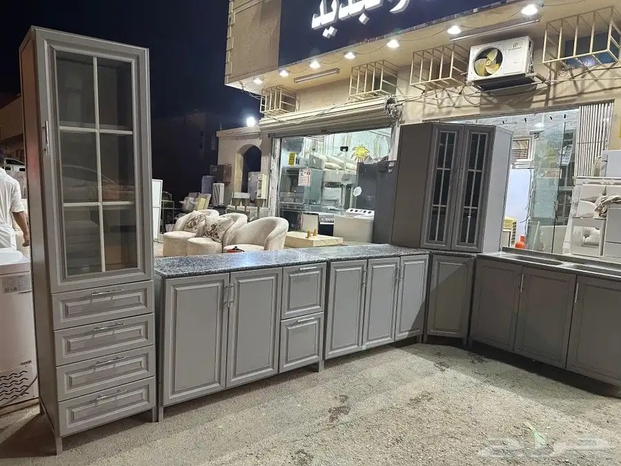 مطبخ شبه الجديد 0