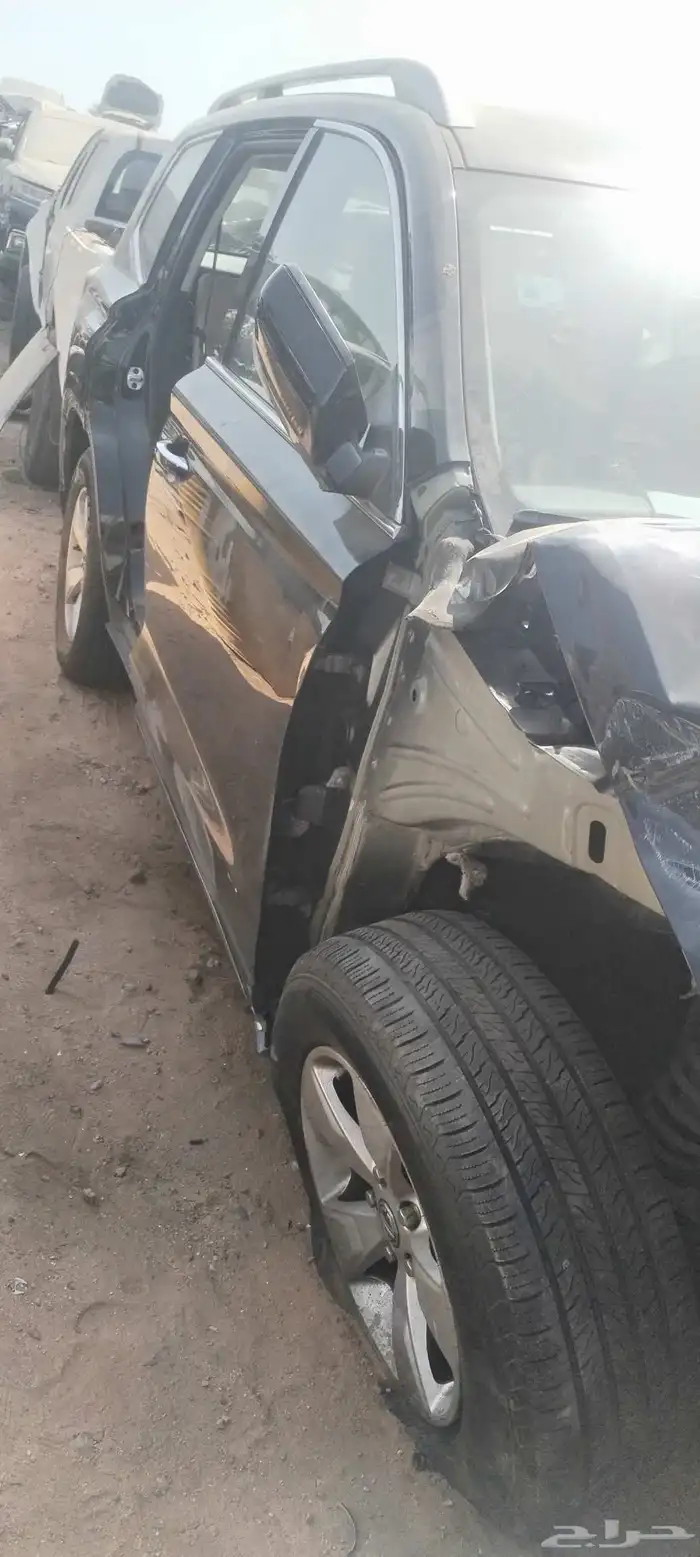 متوفر قطع غيار MG RX8 2