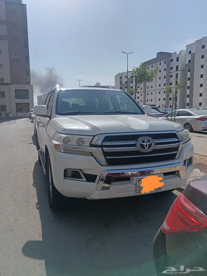 لاندكروزر GXR V6 1