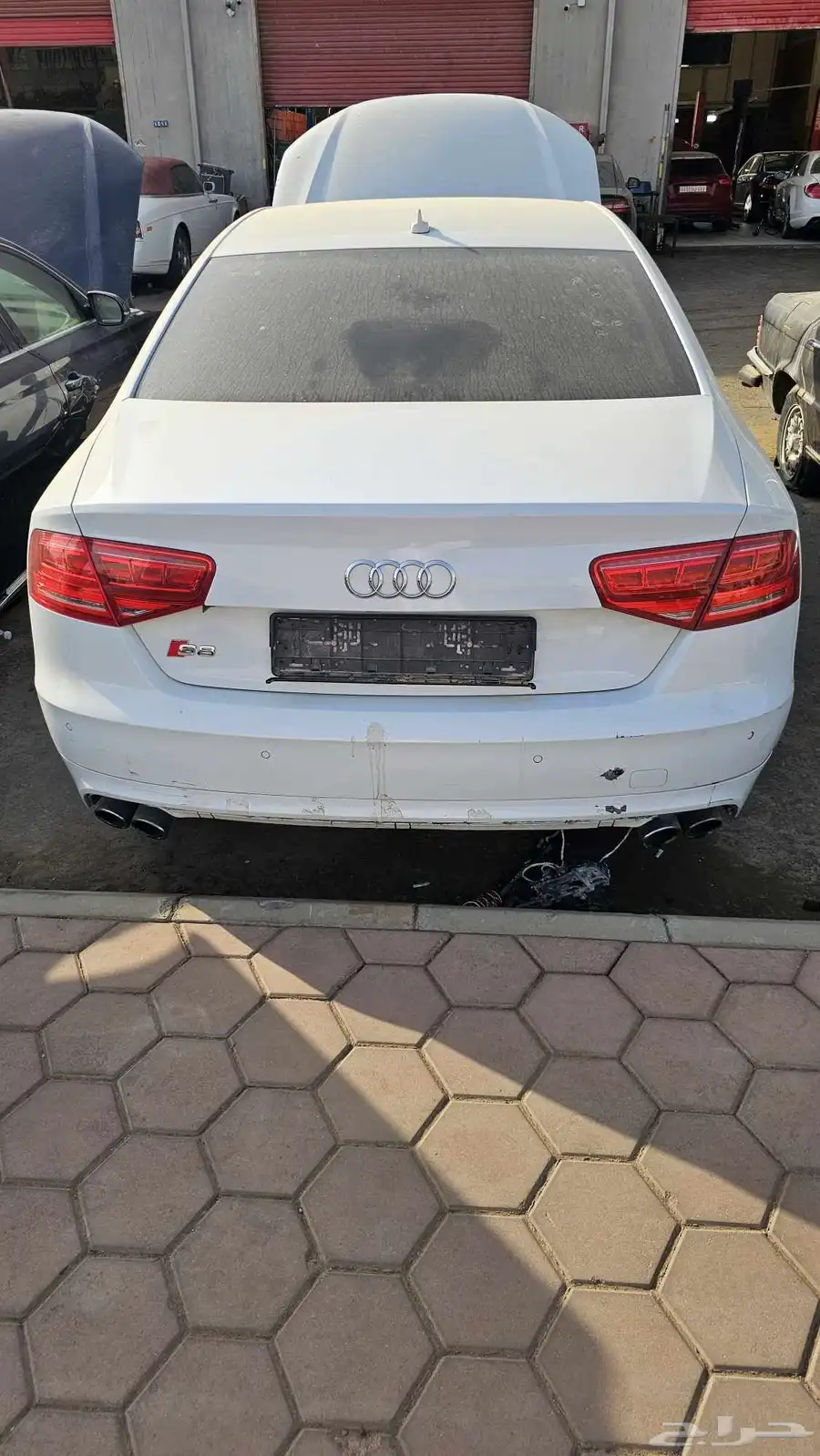 تشليح قطع Audi S8 6