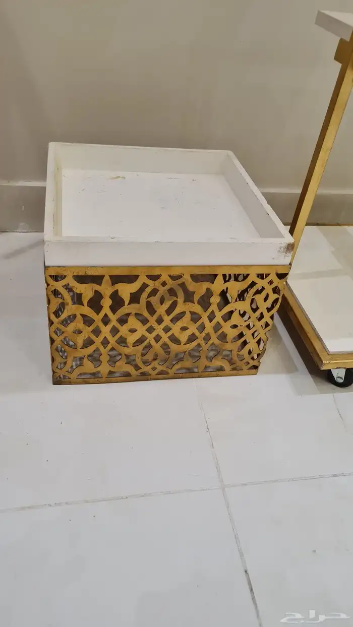 استاند الملابس ومانيكان 0