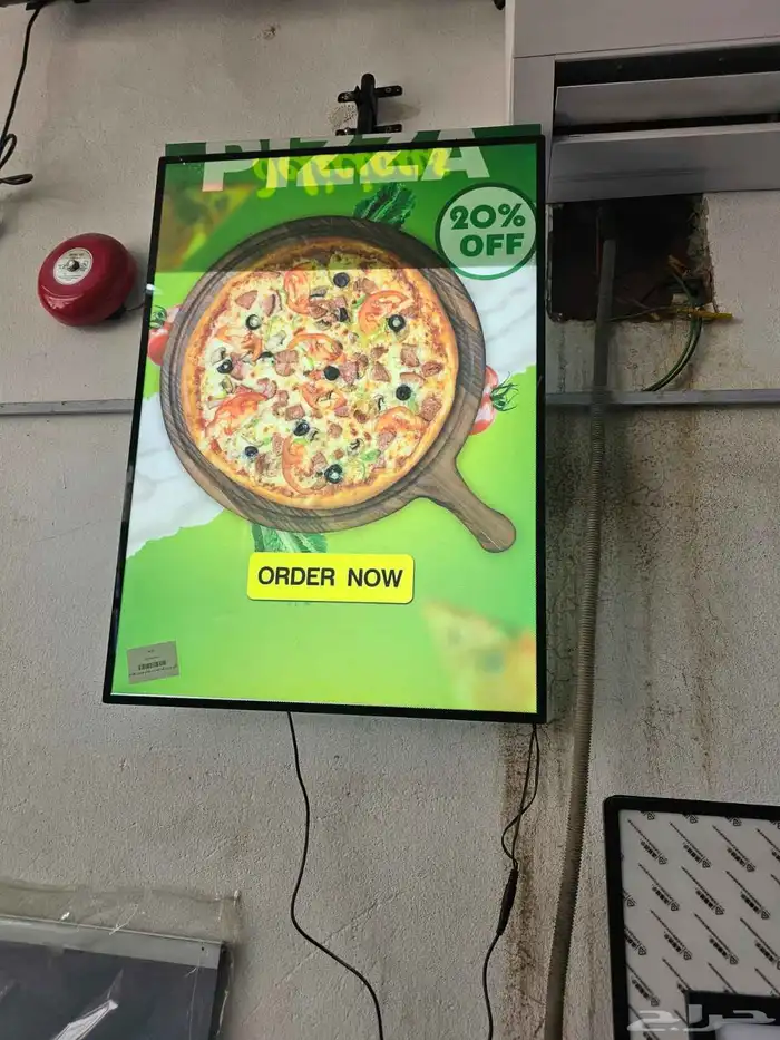 أسوار بنر ستيكر مطبوعات لوحات كلادينج كروت اكياس بوكسات 33