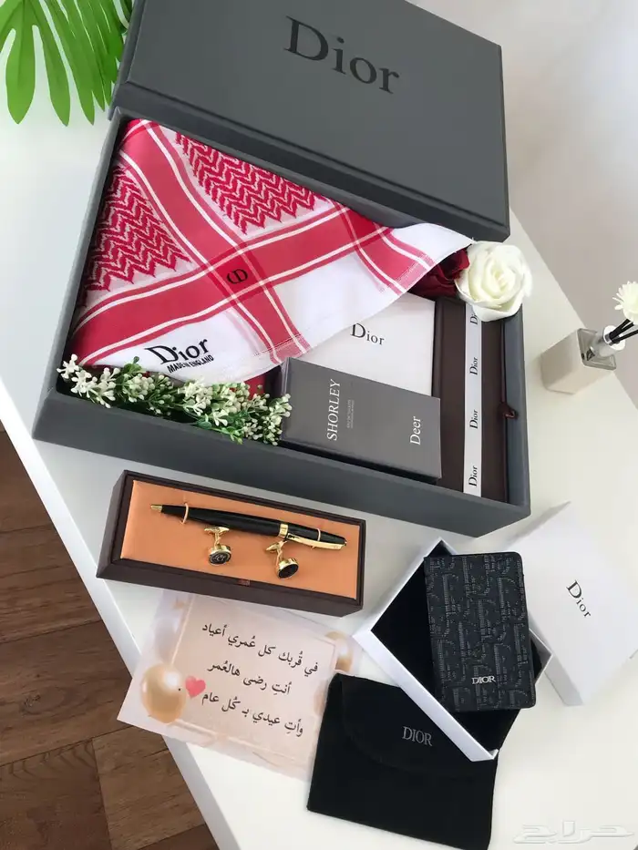 طقم رجالي 0
