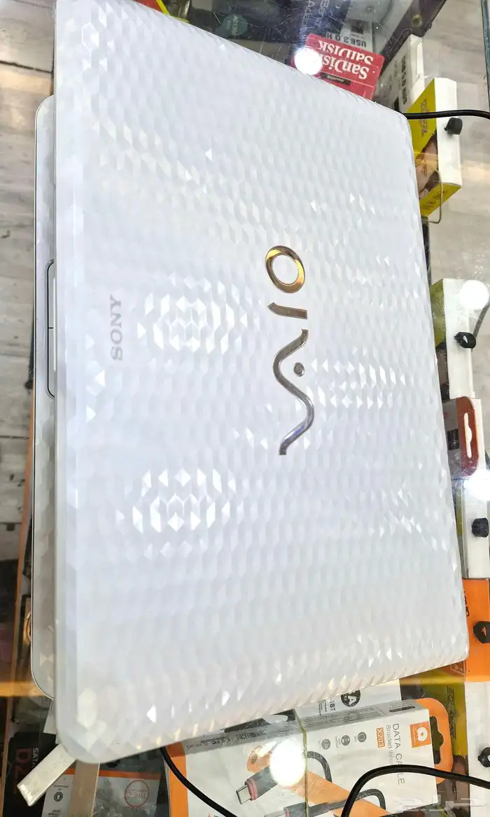 لابتوب سوني i3 1