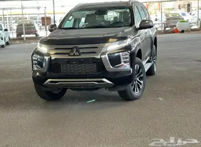 ميتسوبيشي مونتيرو 2023 0