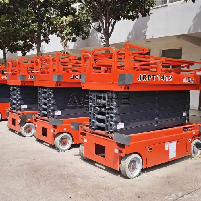 سيزر لفت للايجار رافعة مقصية للايجار scissor lift for re 1