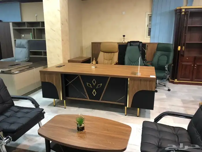 جديد اثاث طقم مكاتب كامل مودرن وكنب مكتبي متوفر (وموجود الت 4