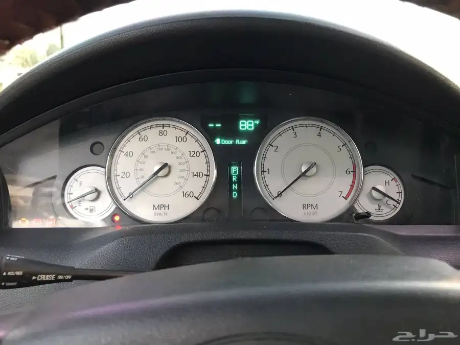 Chrysler c300 American 6 سلندر 4