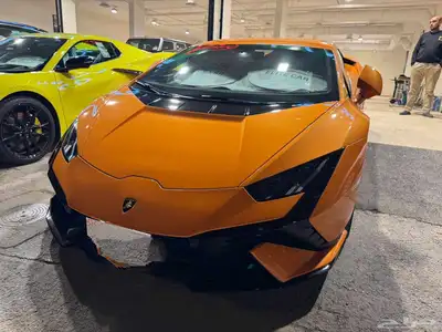 لامبورجيني للأيجار 4