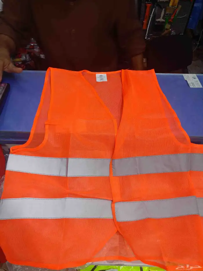 أسوار بنر ستيكر مطبوعات لوحات كلادينج كروت اكياس بوكسات 24