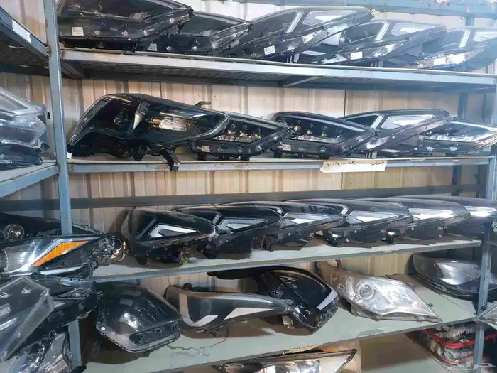 شمعات جميع انواع السيارات اصلي وكاله مع الضمان 7