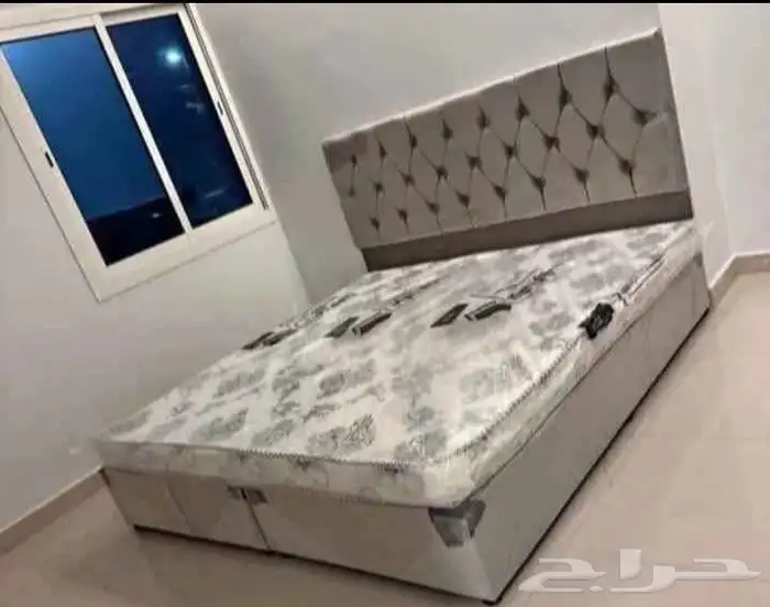 بيت المفروشات والشنط 1