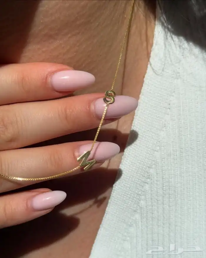 سلسال الحروف مع فص الزركون مطلي بماء الذهب 2