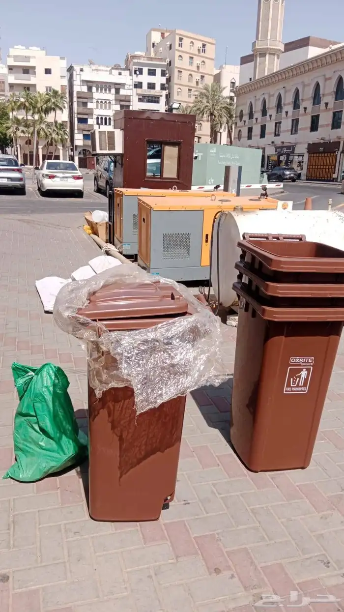 معدات امن وسلامة ملابس ومستلزمات الحماية للعمال والمنشآت 2