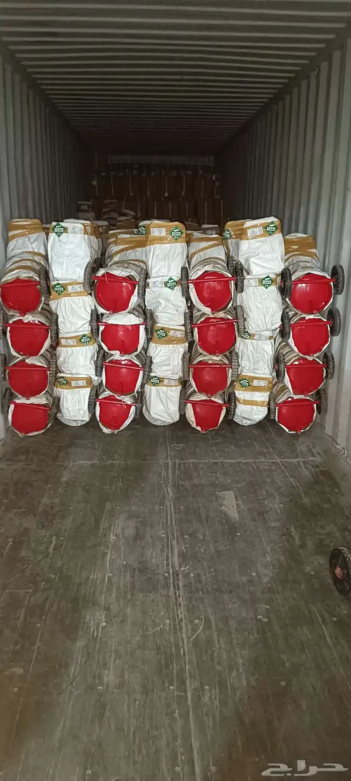 معدات امن وسلامة ملابس ومستلزمات الحماية للعمال والمنشآت 4