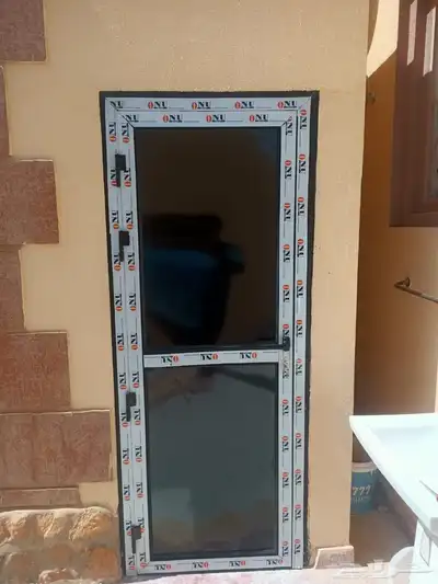 الباب عادي المنيوم اسود 0