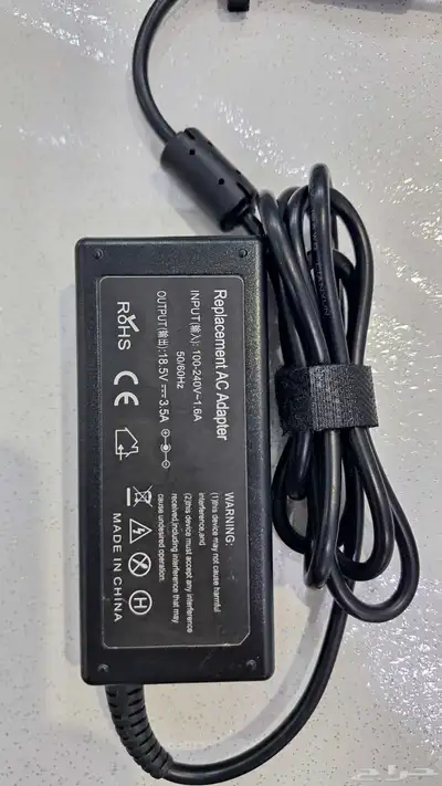 شاحن لابتوب جديد 30 ريال 0