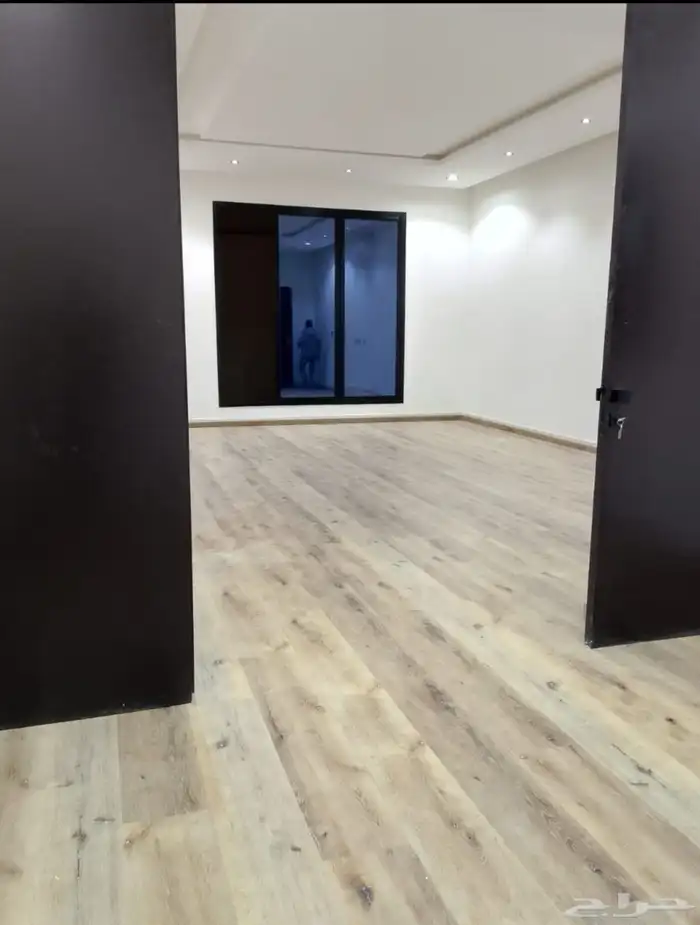 ارضيات باركيه خشب باقل سعر 20