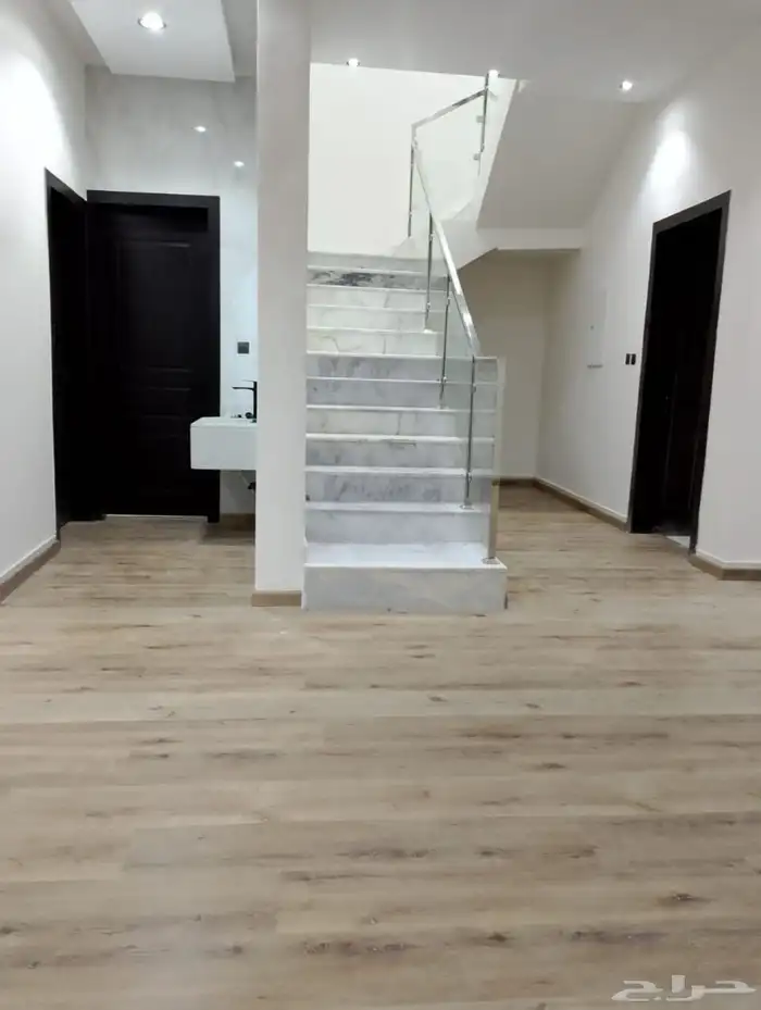 ارضيات باركيه خشب باقل سعر 25