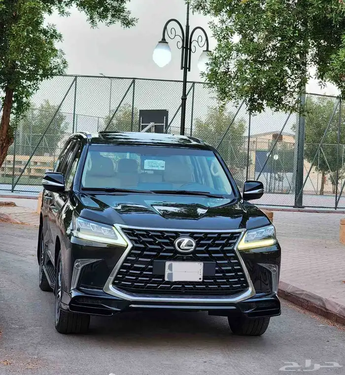 جيب لكزس LX 570 2021 ( فل كامل ) 16