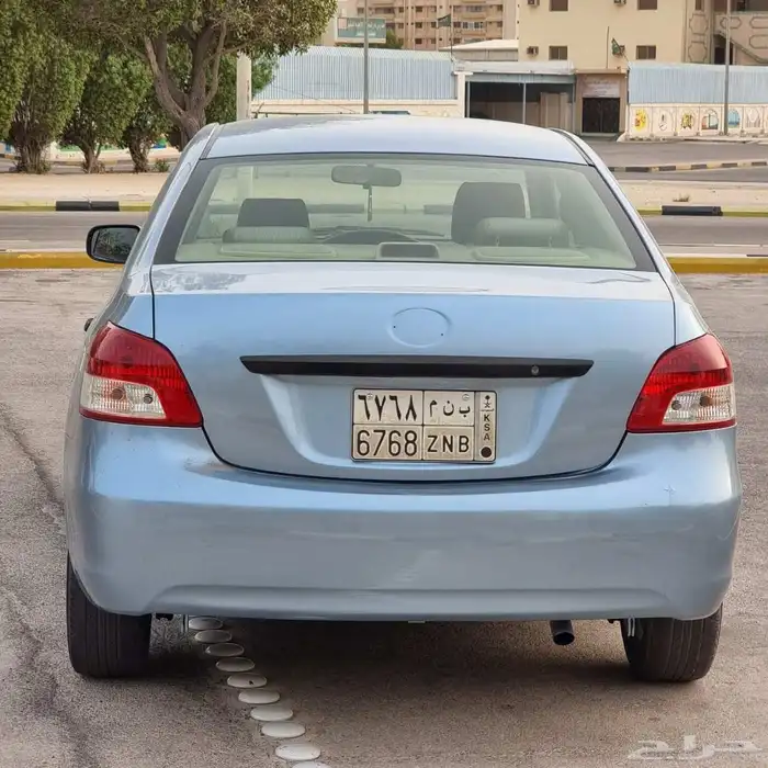 تويوتا يارس 2012 جير اتوماتيك 13