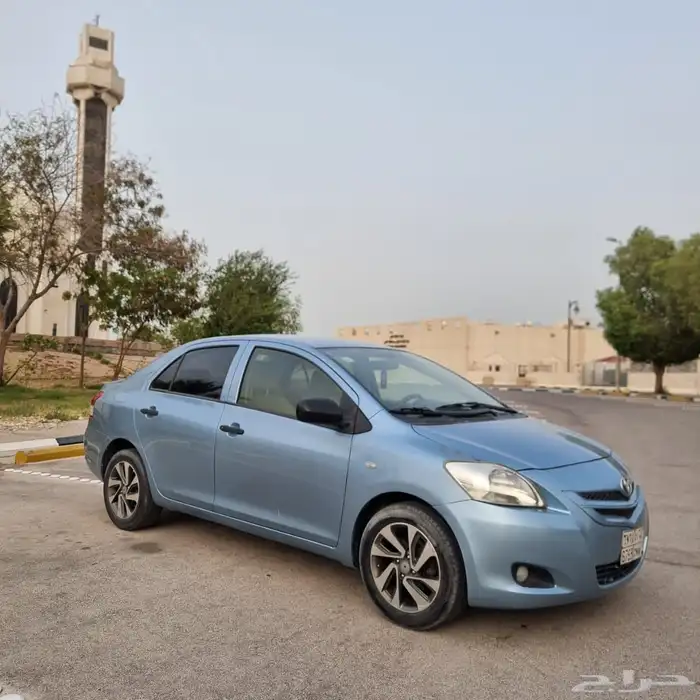 تويوتا يارس 2012 جير اتوماتيك 9