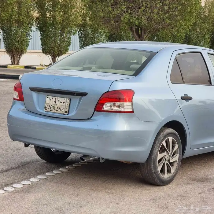 تويوتا يارس 2012 جير اتوماتيك 16