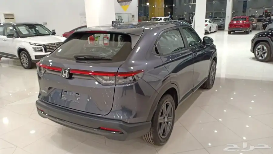 هوندا اتش أر في 2024 Lx 6