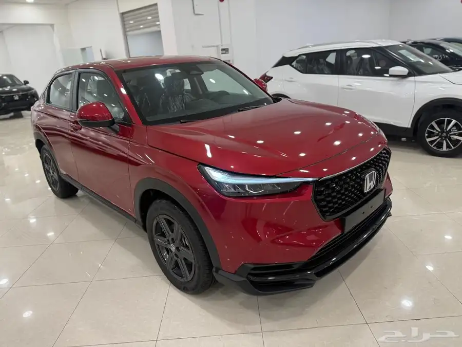هوندا اتش أر في 2024 Lx 16