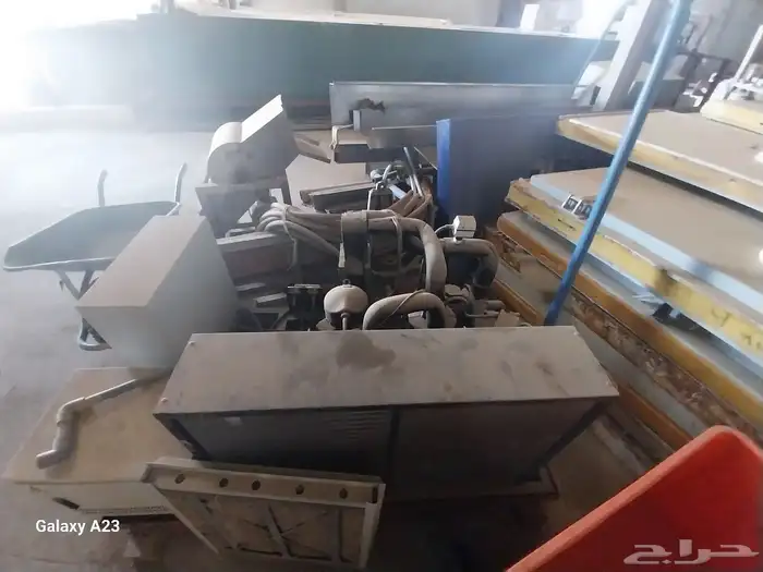 أغراض للبيع مصنع ثلج ومحطة تحلية مياه وسيارات واغراض مطعم 48