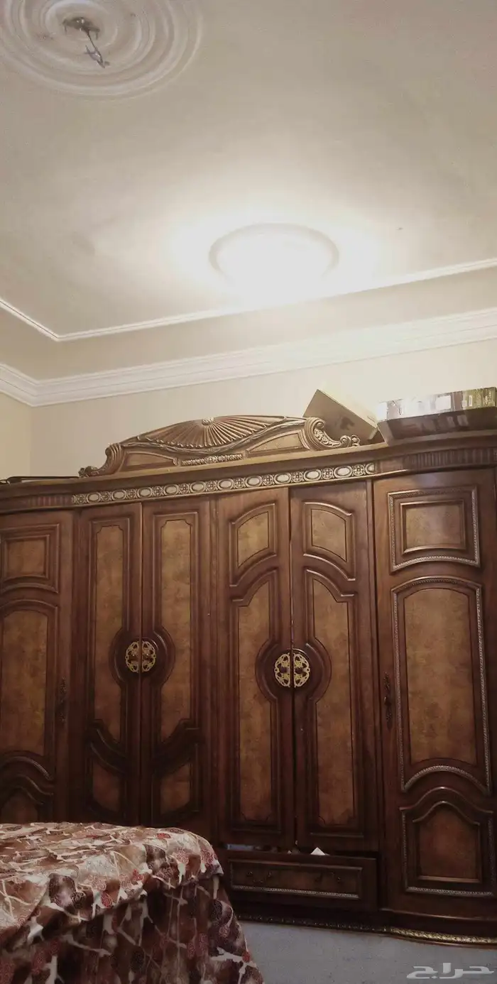 دولاب وسرير كبير مع المرتبة سرير نفر مع المرتبةبسعر 600 ريال 1