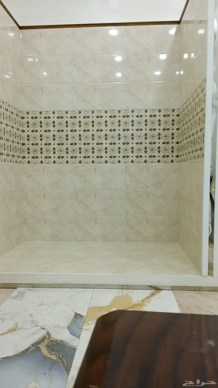 مبلط حافظ على مضمون تسليم شغل مهندس 1